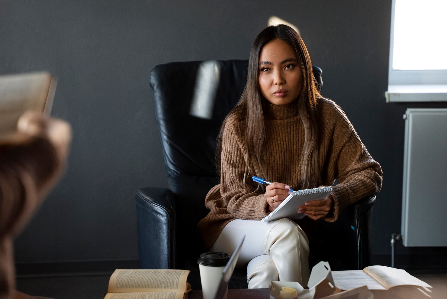 Journaling for Mental Clarity: A Therapist’s Perspective